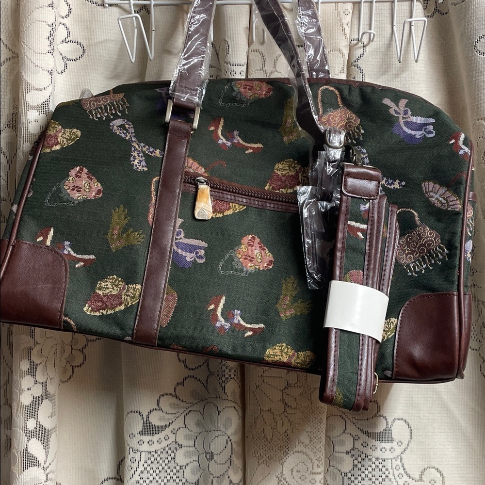 Elegant Green and Brown Overnight Women's Satchel